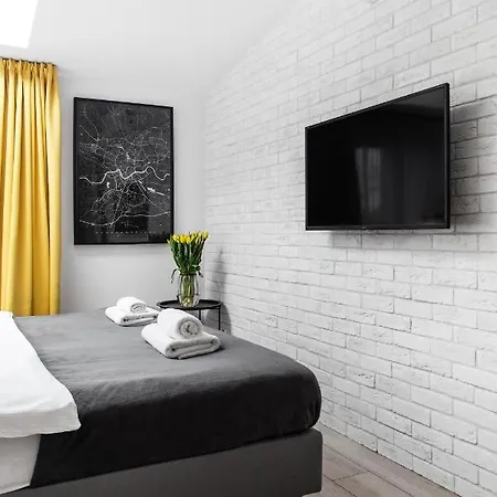 HOUSEHOST Apartament: ul. Miodowa 42/42a-3